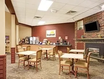 Days By Wyndham West Hotel 2*