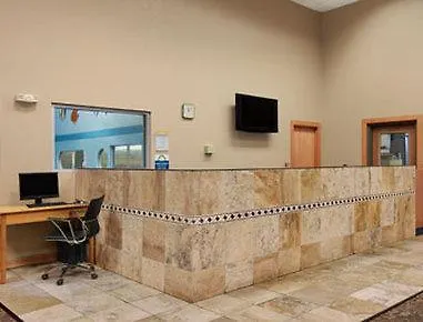 Days By Wyndham West Hotel Bloomington